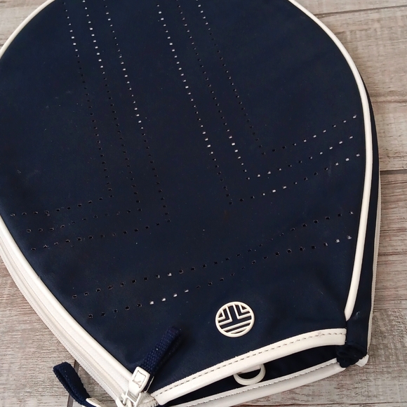 TORY SPORT..CONVERTIBLE PERFORATED T-TENNIS TOTE.. - Picture 11 of 11